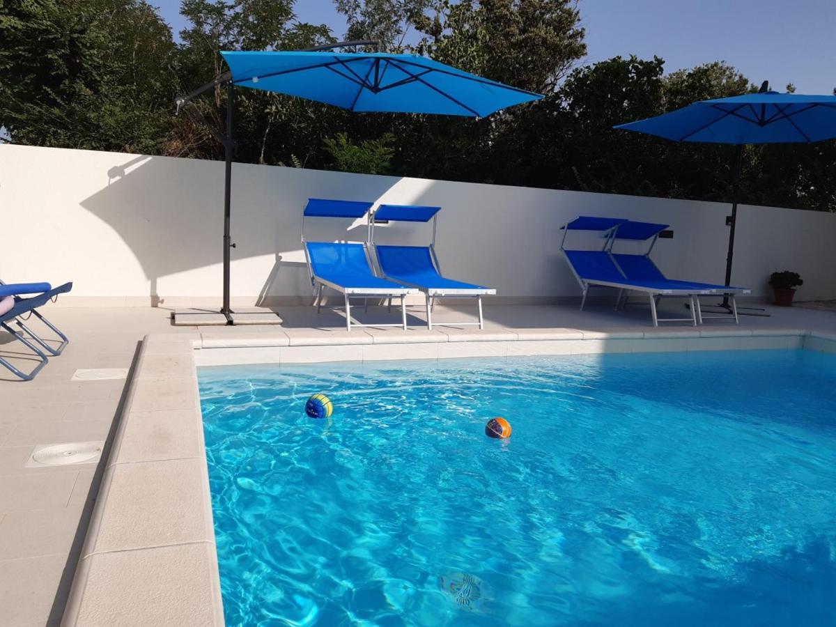 Villa Bianca - Apartment With Private Pool Privlaka  Dış mekan fotoğraf
